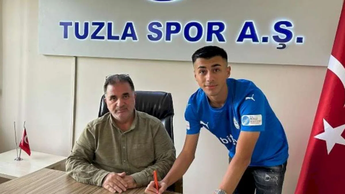 Gebze Altınordu'dan Tuzlaspor'a profesyonel imza