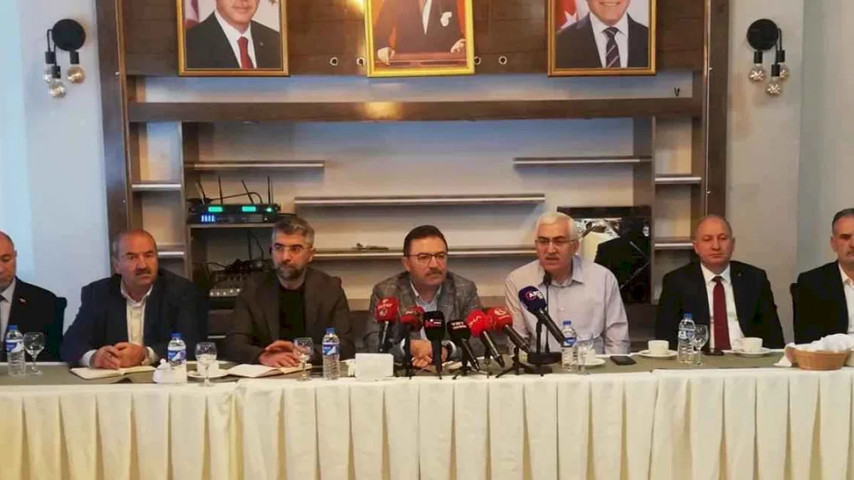 'Erzurum eğitim, sağlık, ulaşım ve güvenlikte yeni bir döneme giriyor'