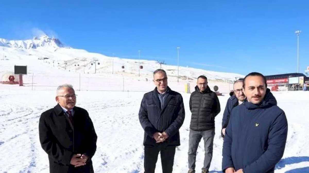 Erciyes Kayak Merkezi  Başkan Büyükkılıç'ı ağırladı