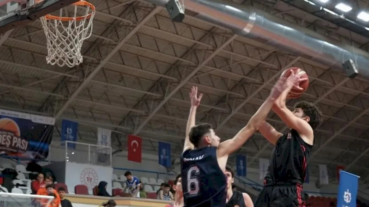 Kocaeli'de en güzel paslar kardeşliğe atıldı
