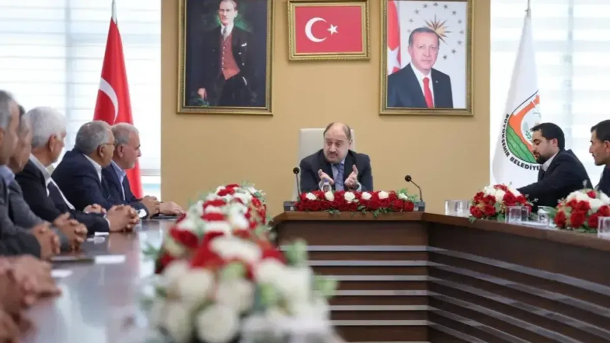 Şanlıurfa'da muhtarlar anlattı, başkan dinledi