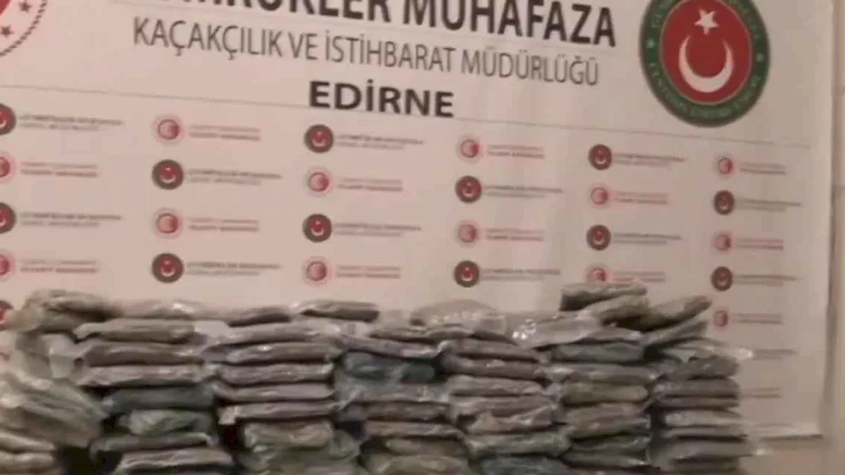 Zehir tacirlerine darbe üstüne darbe! 3 ayrı operasyonda 530 milyon TL'lik uyuşturucu madde