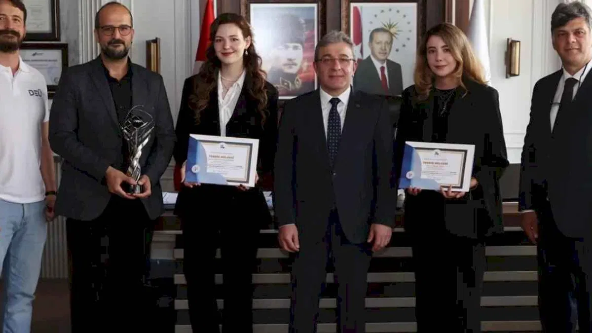 Dokuz Eylül'lü öğrencilerden büyük başarı