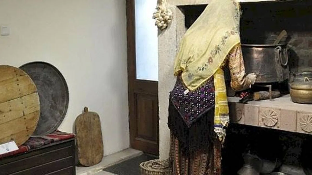 EÜ Etnografya Müzesi 3 Binin Üzerinde Esere Ev Sahipliği Yapıyor