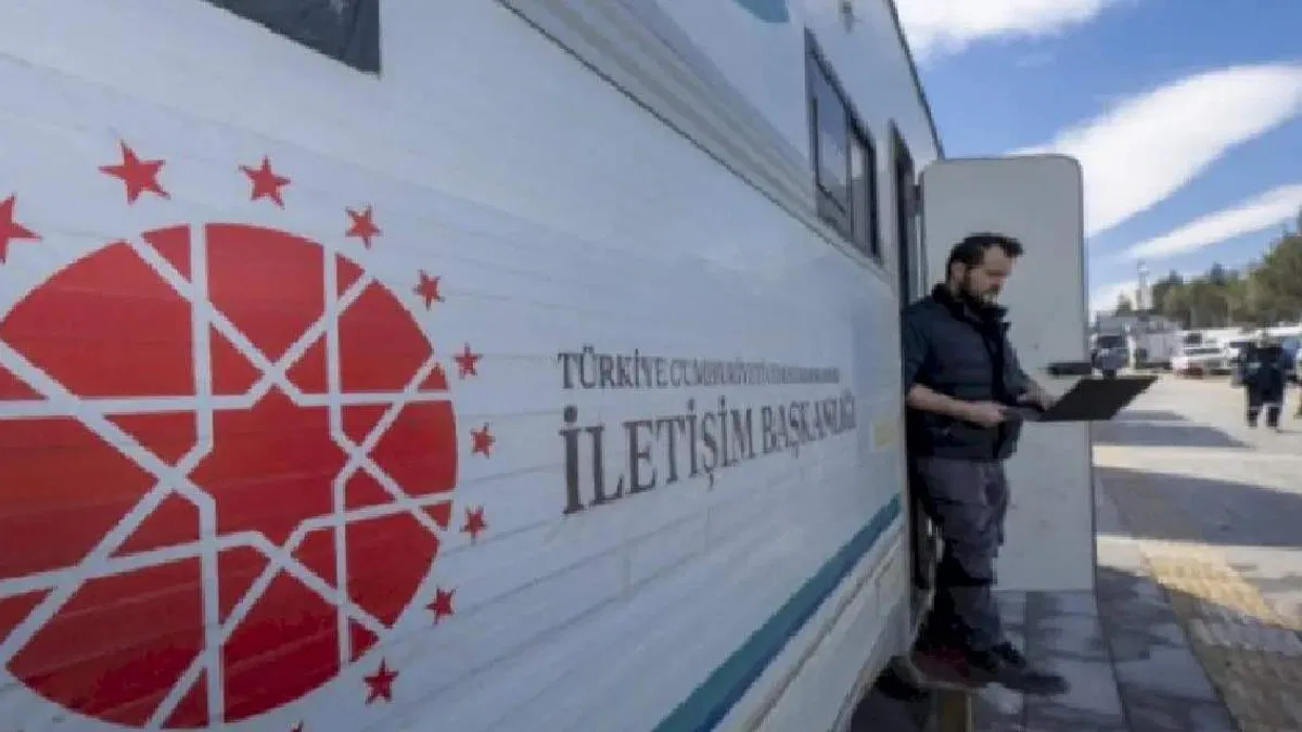 İletişim'den deprem bölgesindeki basın mensuplarına 'karavan' destek
