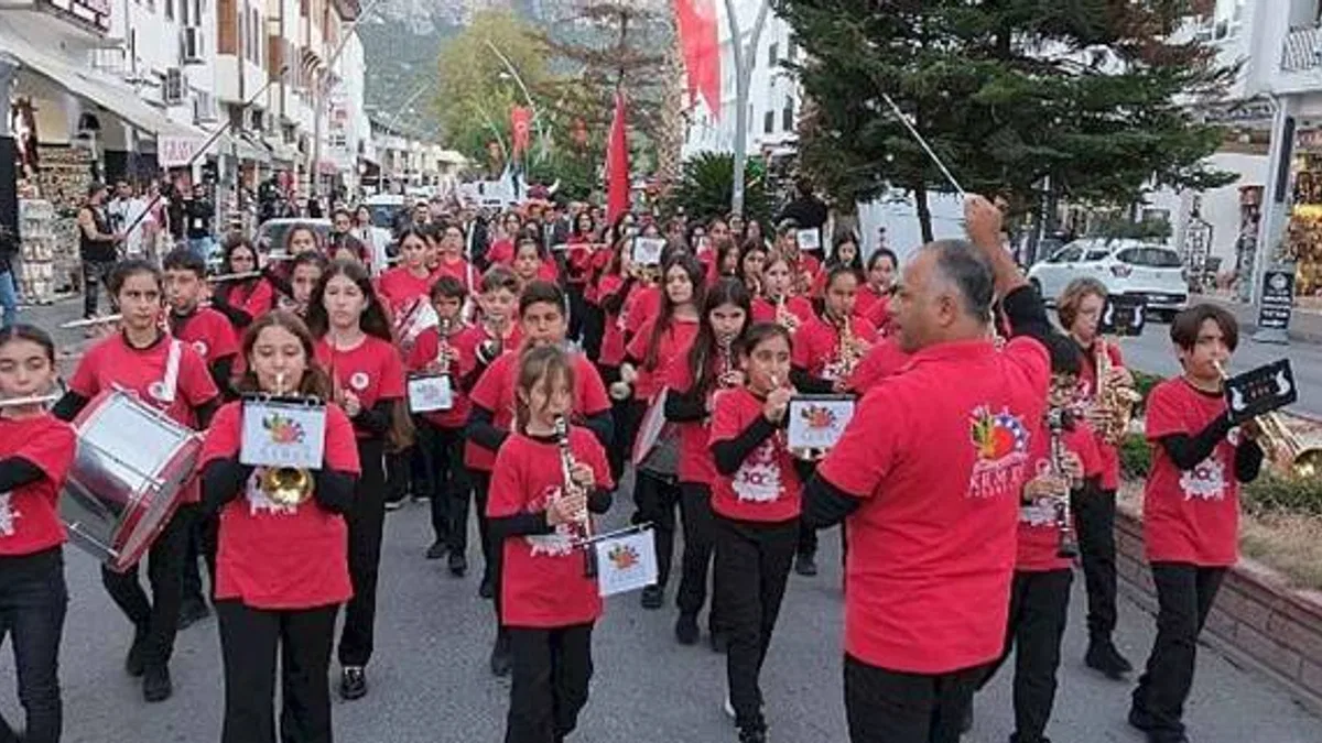 Dünya Bocce Şampiyonası kortej yürüyüşü ile başladı