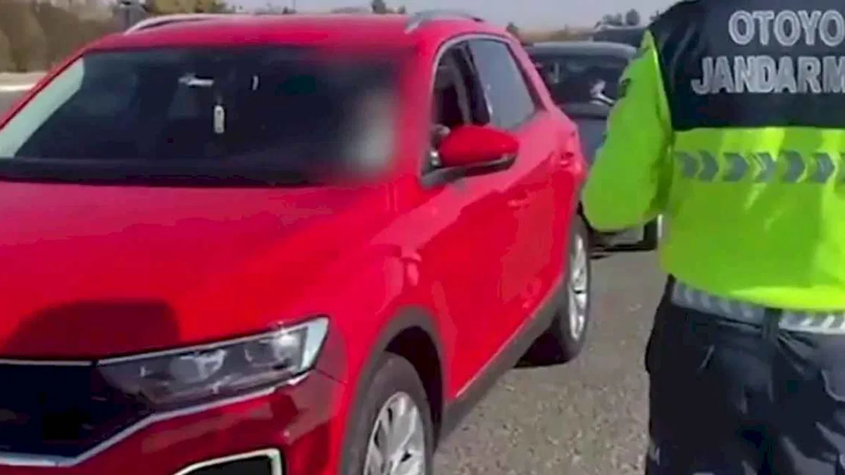 Trafik denetimleri aralıksız sürüyor... Bir haftada 2,5 milyon araca denetim