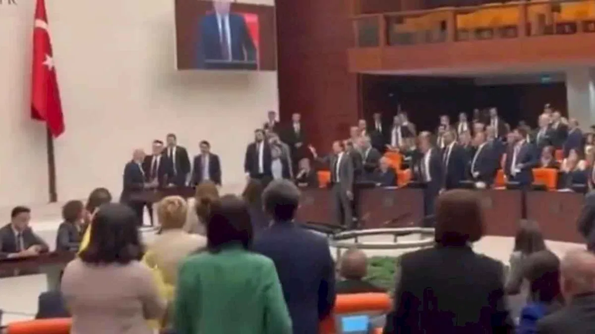 TBMM' olağanüstü oturumunda kan aktı!