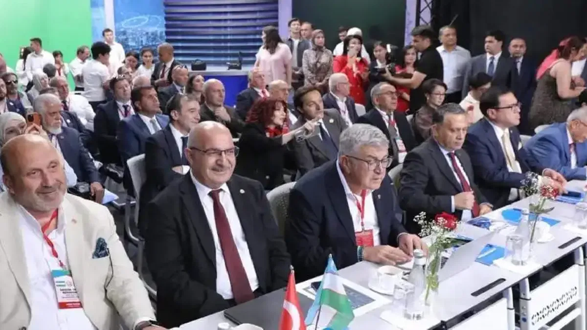 Özbekistan’da KGK Paneli’nde medyanın geleceği tartışıldı