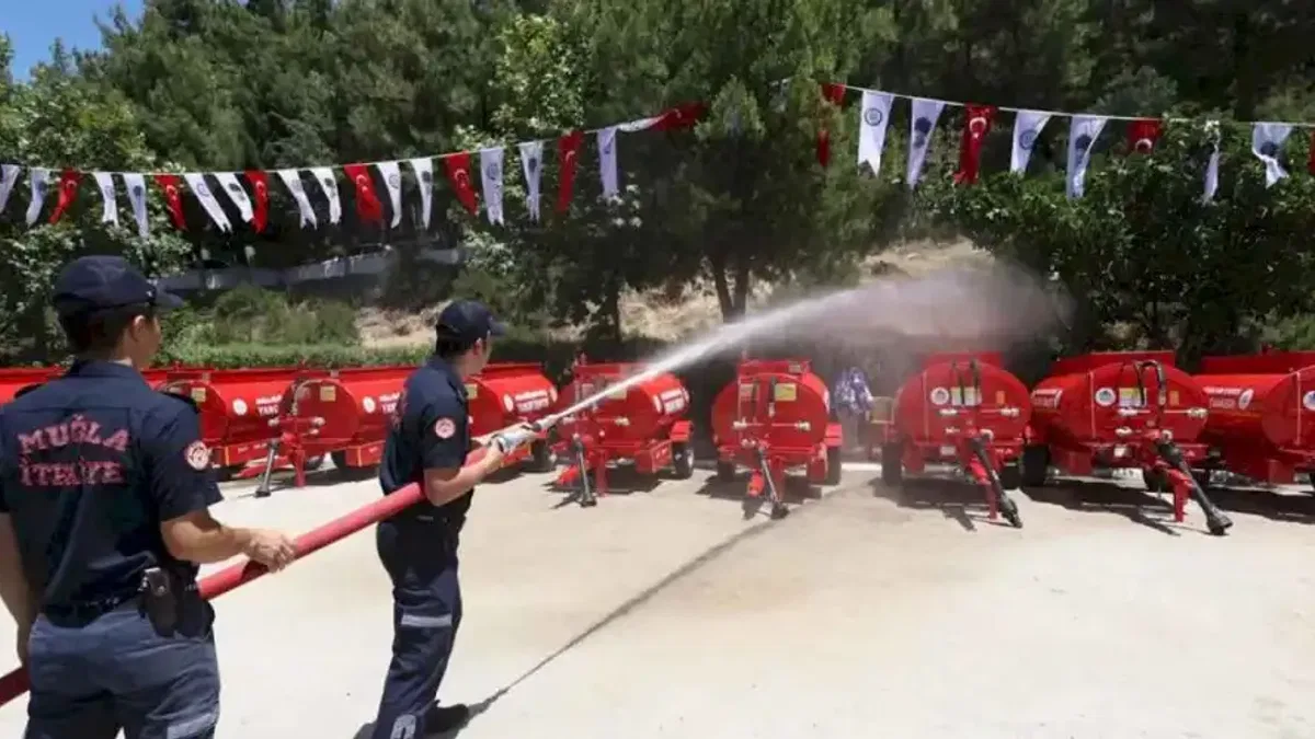 Muğla Büyükşehir yangın filosunu güçlendirdi