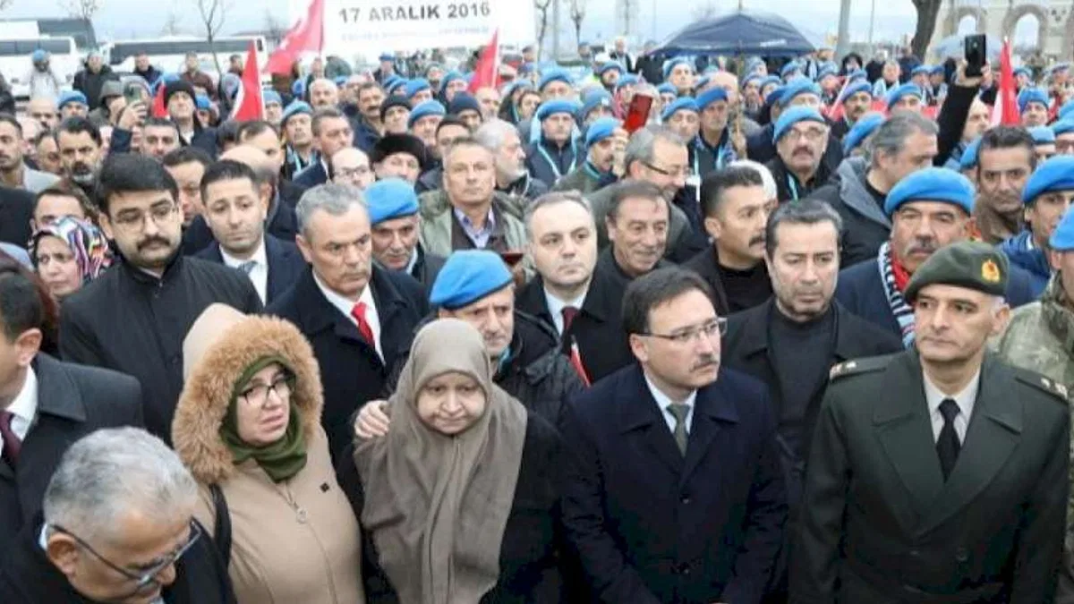 ERÜ 17 Aralık'ı unutmadı