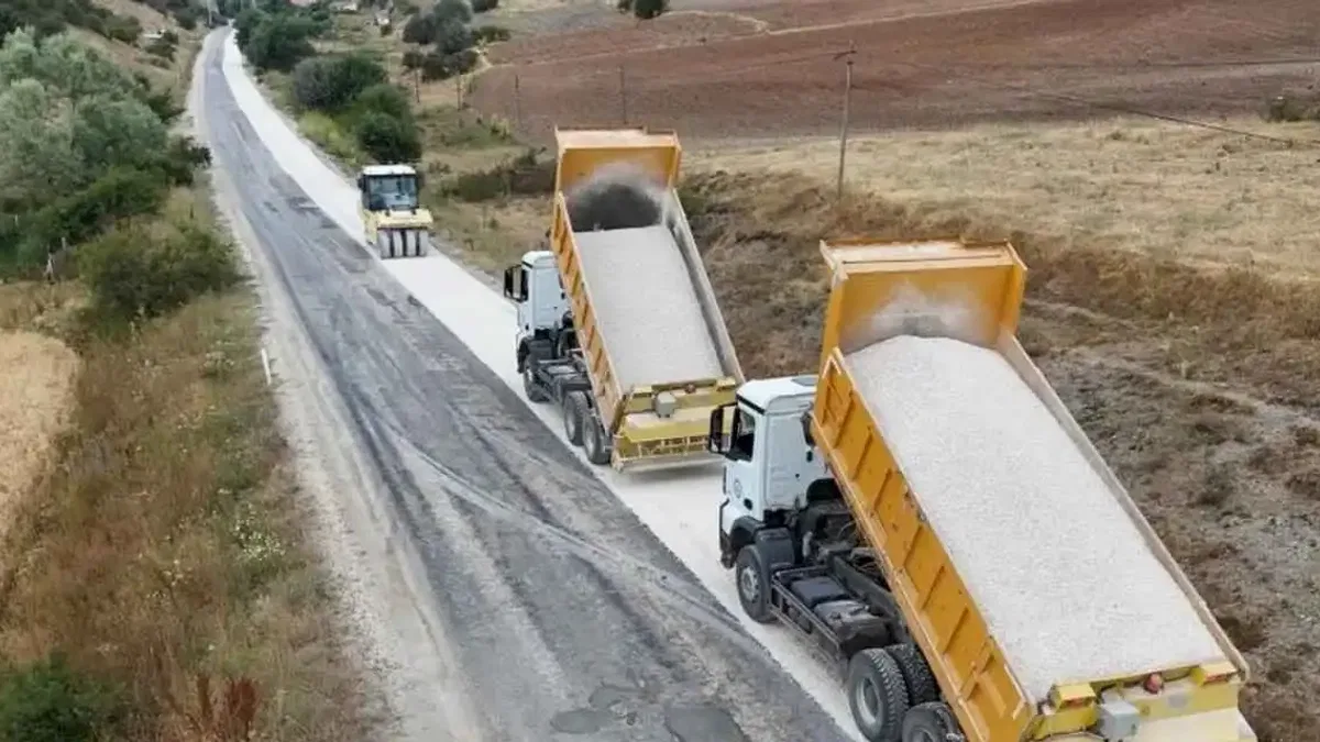 Eskişehir kırsalında yol seferberliği
