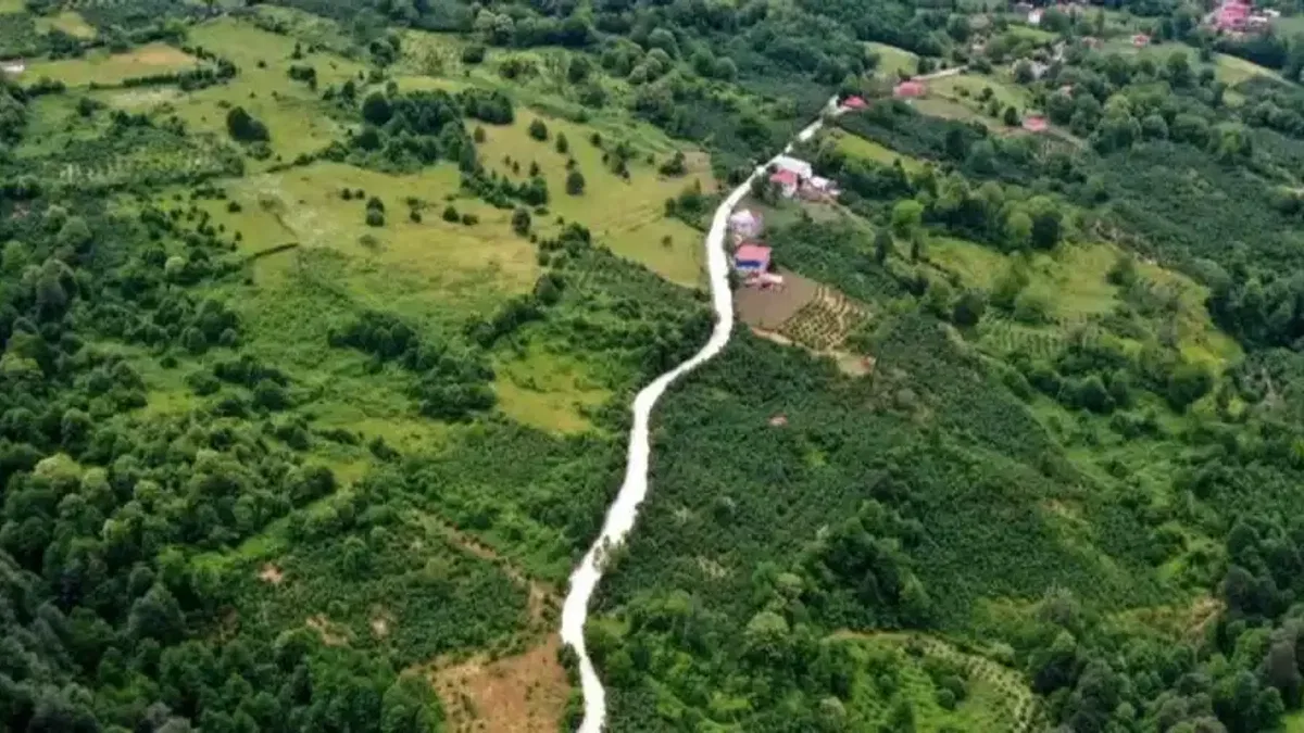 Ordu Büyükşehir Belediyesi Akkuş’ta ulaşımı güçlendiriyor