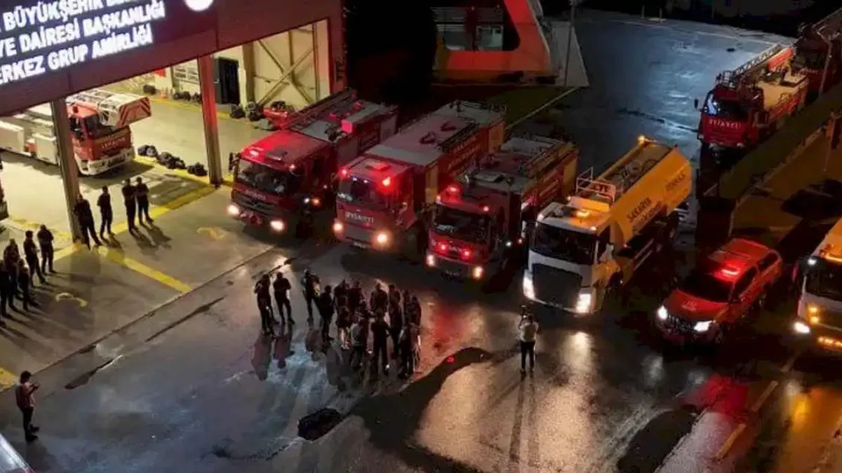 Manisa’daki orman yangınına Sakarya’dan destek