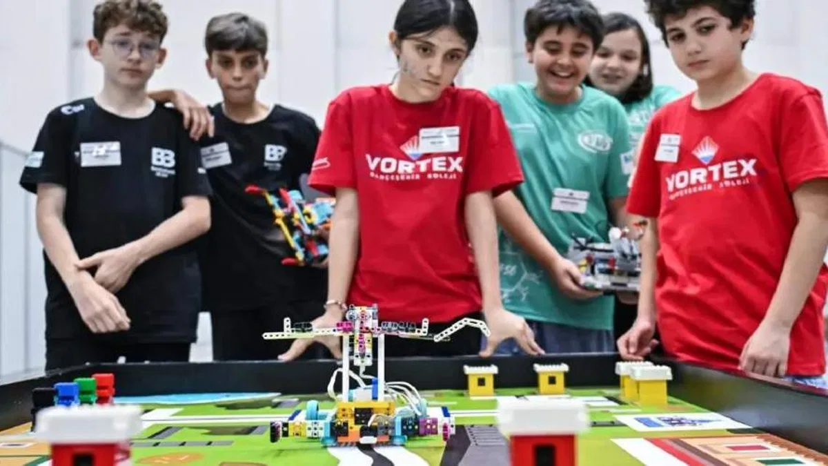 Dünya Robot Olimpiyatı Türkiye Finali’nde teknoloji ve yaratıcılık ortaya çıktı