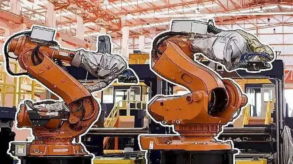 Türkiye'deki çalışanlar, robotize üretim hatlarının bir siber saldırı nedeniyle haftalarca kesintiye uğrayabileceğini düşünüyor