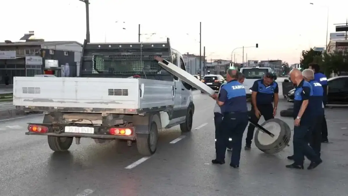 İzmir Çiğli zabıtasından kapsamlı pazar denetimi