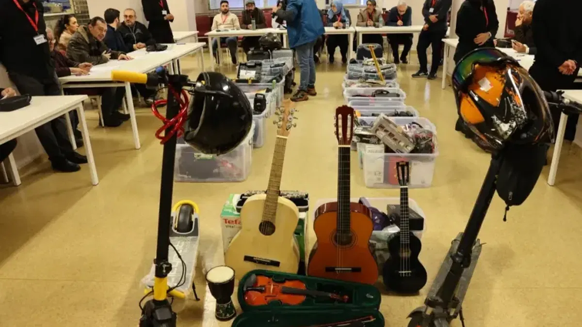 TCDD unutulan eşyaları açık artırmayla satacak