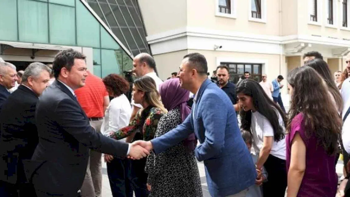 Başkan Erkan Aydın personel ile bayramlaştı