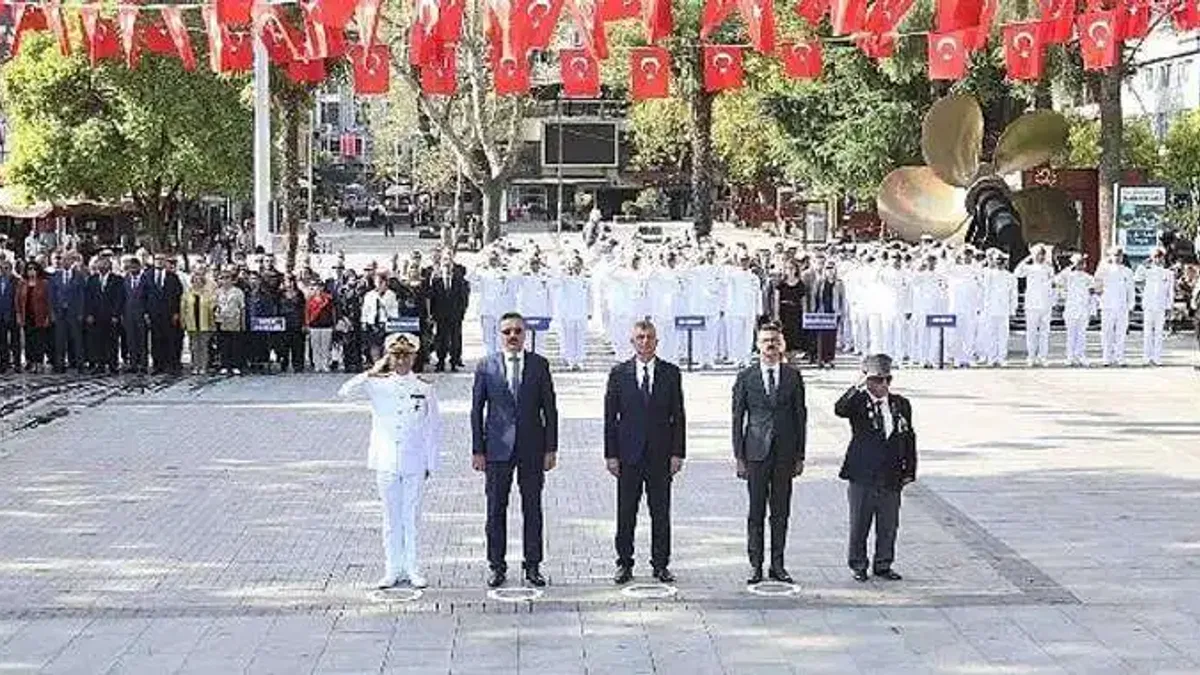 Gaziler Günü Gölcük'te Törenle Kutlandı