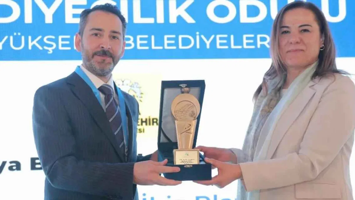 Konya'nın 'Ulaşımda Dijital İkizi Platformu'na belediyecilik ödülü
