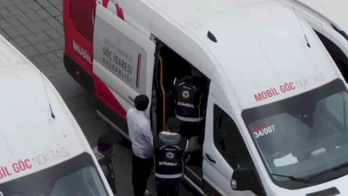 İçişleri'nden düzensiz göçmene Kalkan!