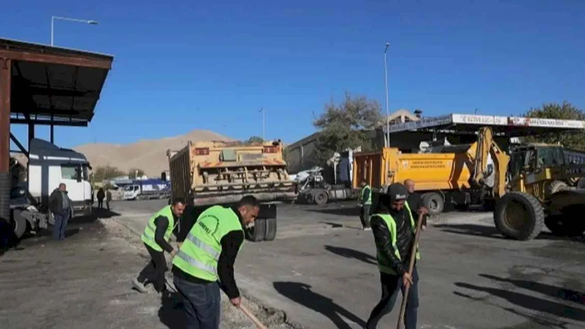 Mardin Büyükşehir sanayide sorunları 'yol'una koydu