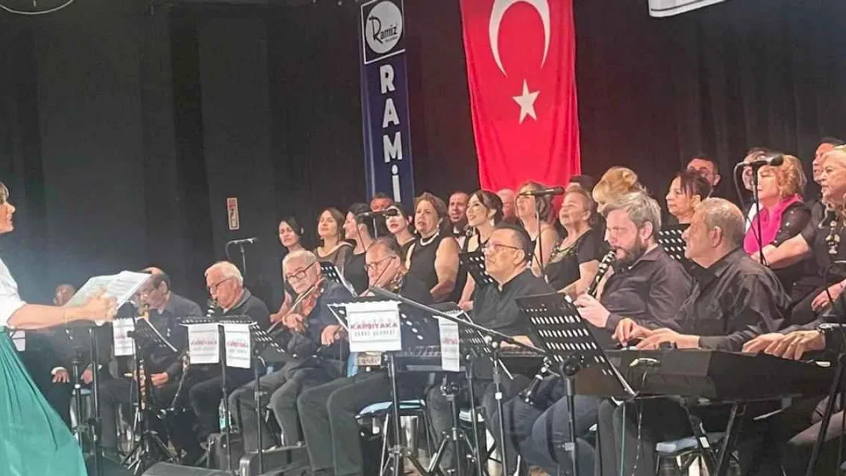 İzmir'de Karşıyaka Sanat Derneği'nden 19 Mayıs’a muhteşem konser