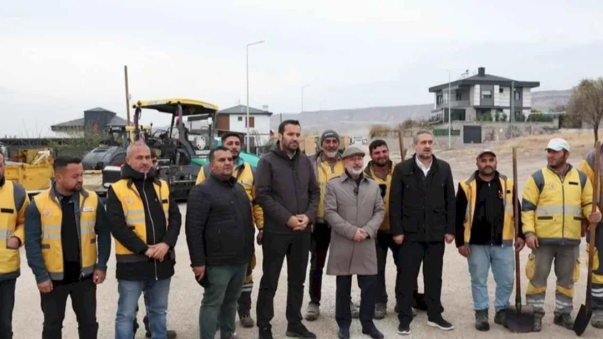 Kayseri Kocasinan'dan tam gaz asfalt mesaisi