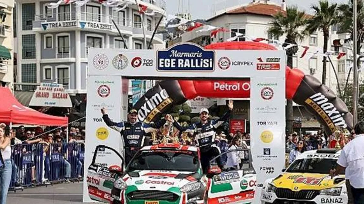 Castrol Ford Team Türkiye, Ege Rallisi'nde Podyumda!
