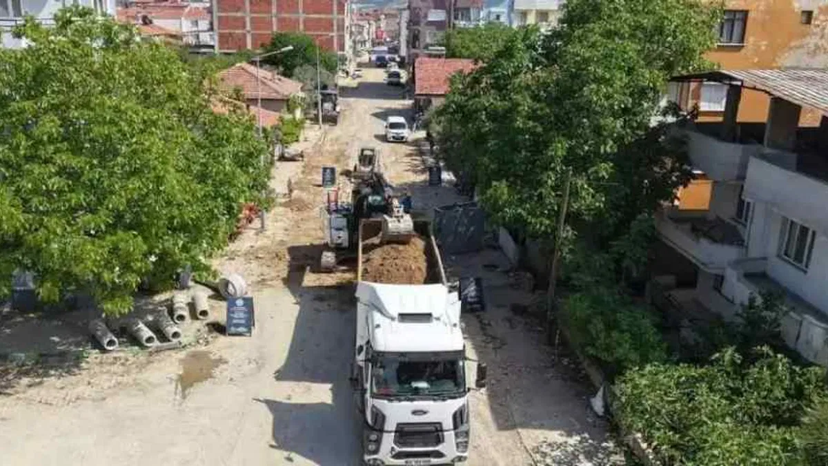Manisa Köprübaşı’nda yıllardır beklenen altyapıya neşter