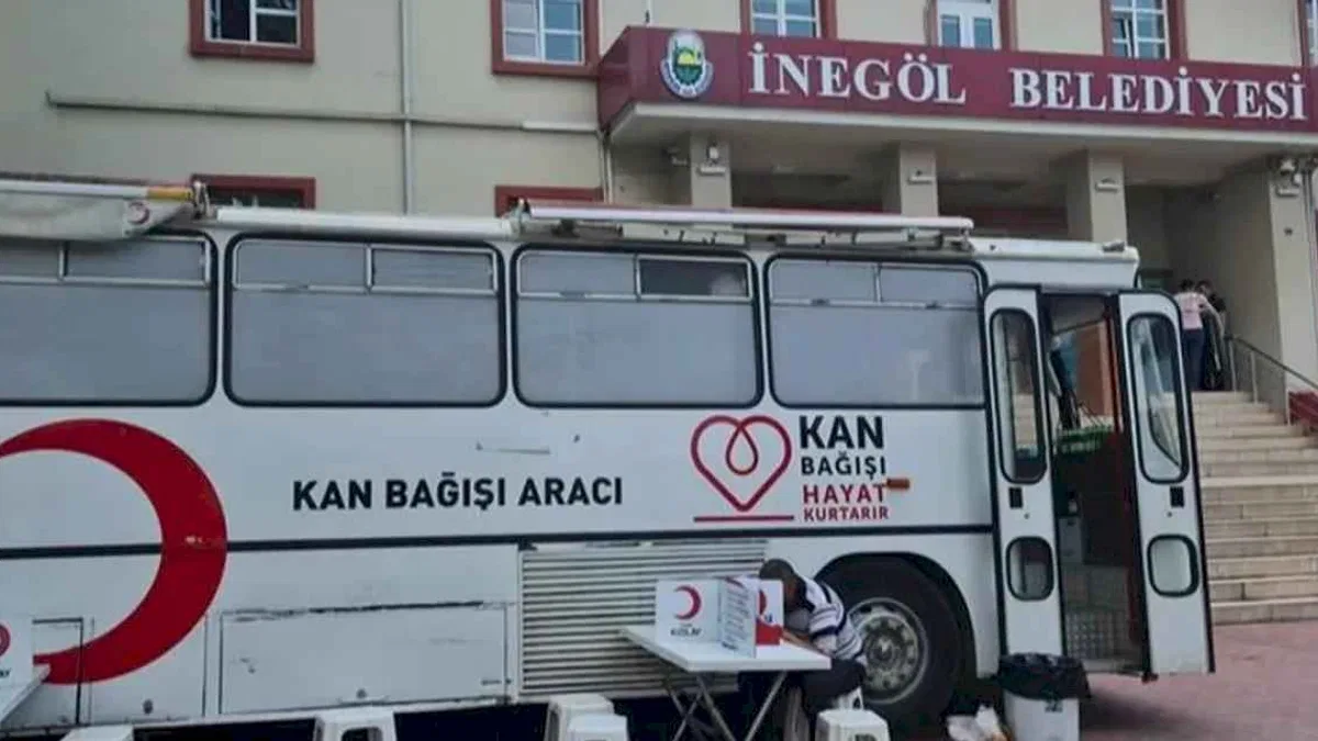 Bursa İnegöl'den Dünya Kadın Hakları Gününe özel kan bağışı kampanyası