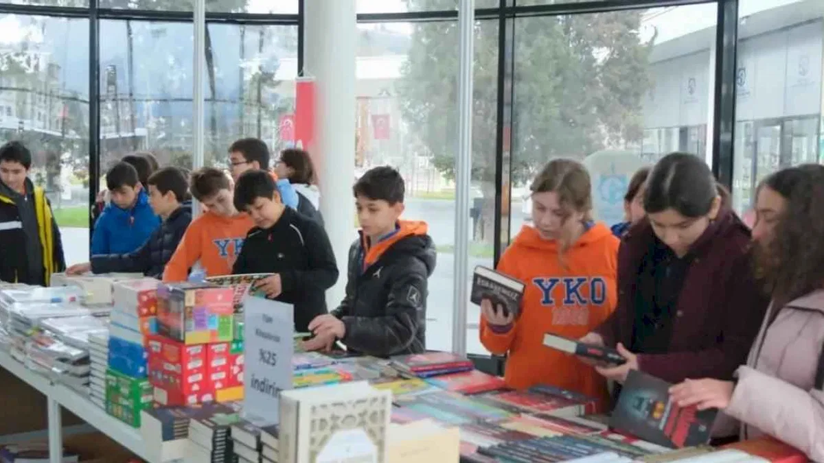 Kocaeli'de Ramazan'a özel fuara yoğun ilgi