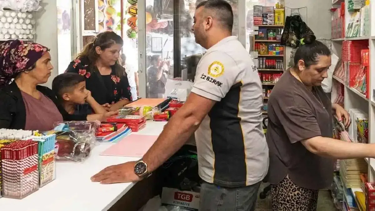 Çocuklara kırtasiye desteği, ailelere nefes