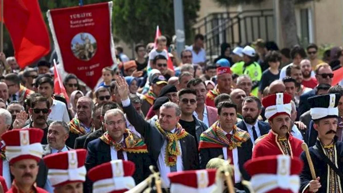 Bakan Bak Söğüt'ten sesledi... Geleceğe güçlü şekilde yürüyeceğiz