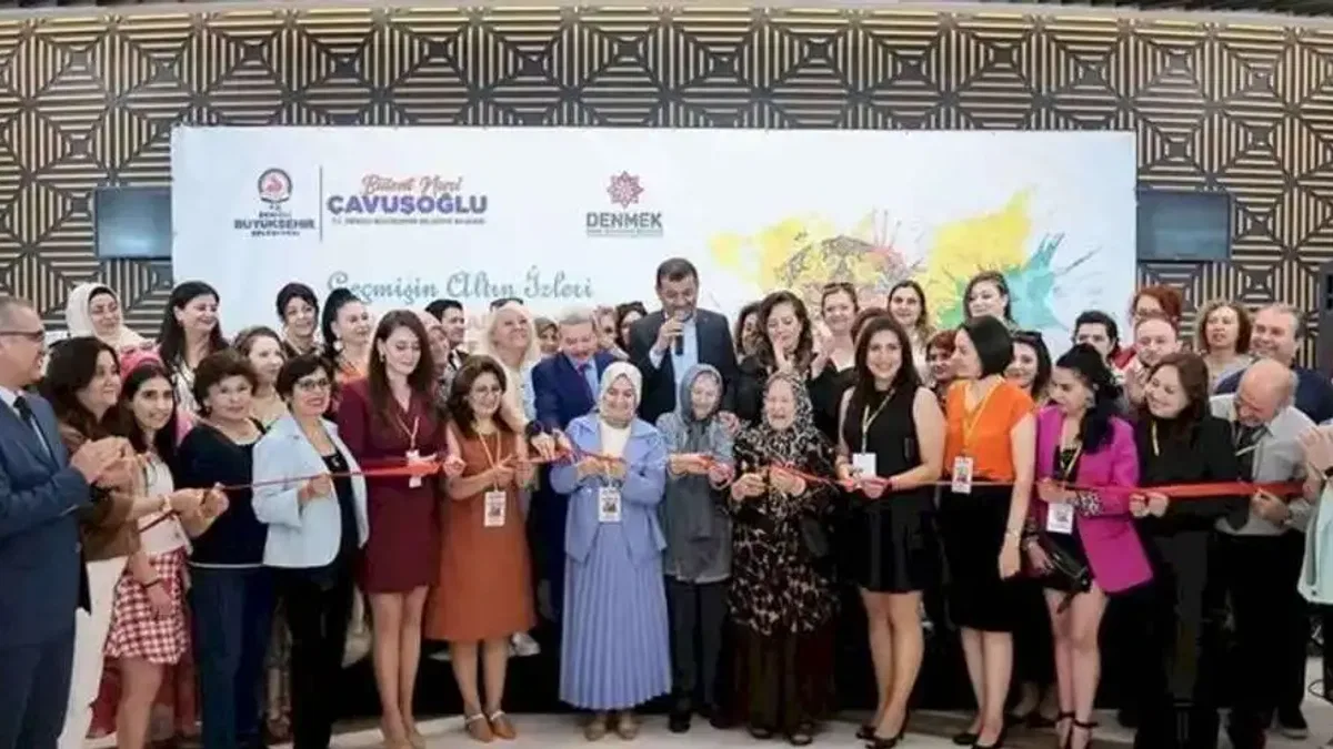 Denizli'de 'Geçmişin Altın İzleri' sergiye çıktı