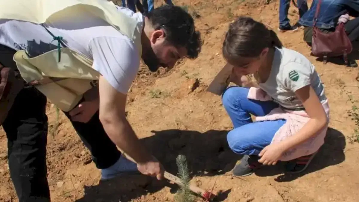 ÇEKÜL Vakfı, Bir Yılda 116 Bin Fidanı Toprakla Buluşturdu