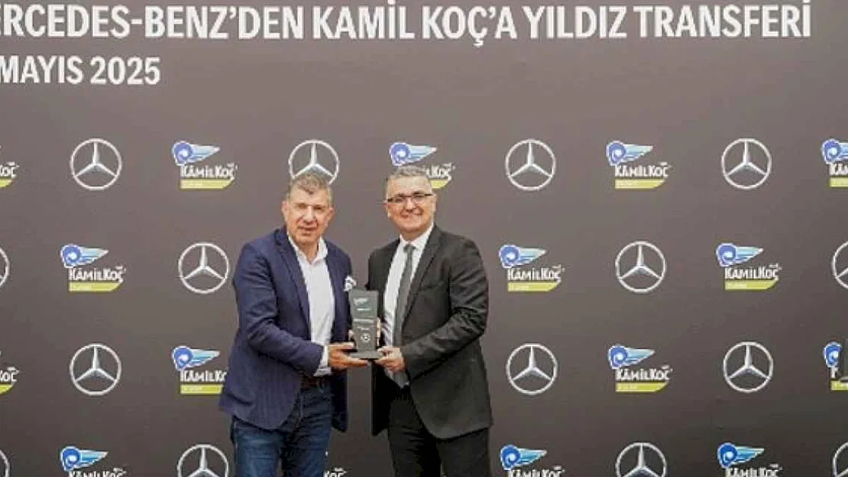 Kâmil Koç, 100. yılına Mercedes-Benz Türk otobüsleriyle ilerliyor