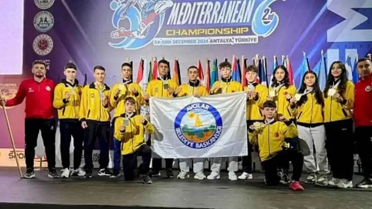 Avrupa'nın en iyi takımı Başkan Çaykara'yı ziyaret etti