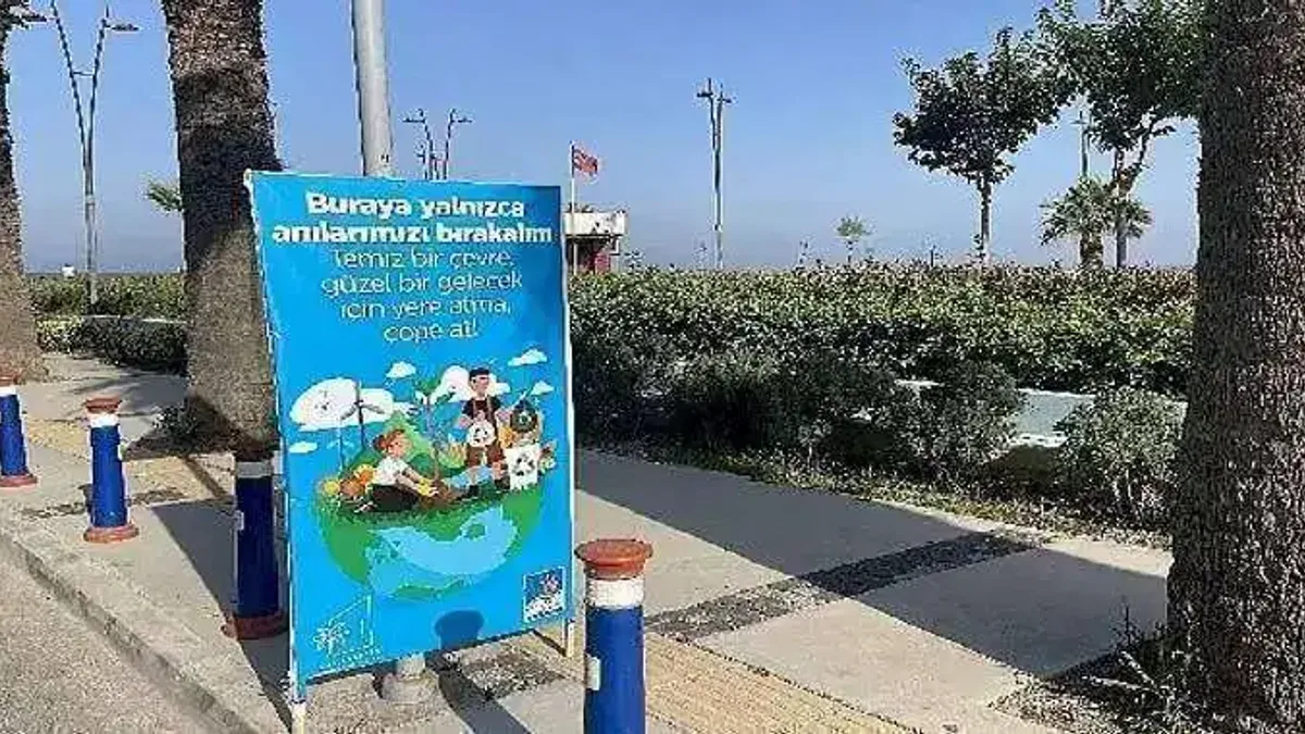 Temiz bir çevre için yere atma, çöpe at