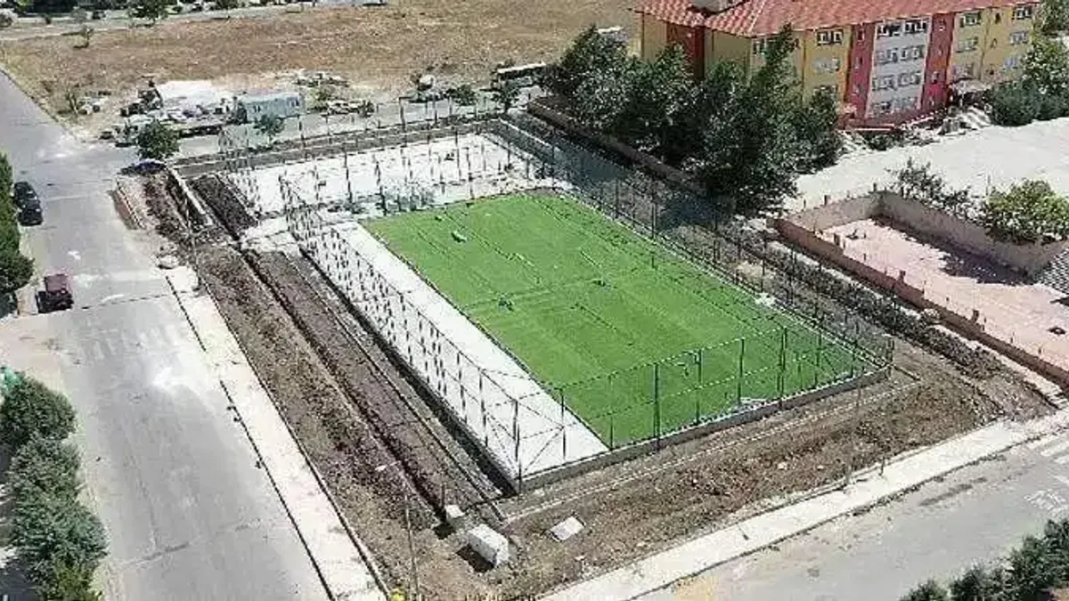 Gençler istedi Lüleburgaz Belediyesi yapıyor!