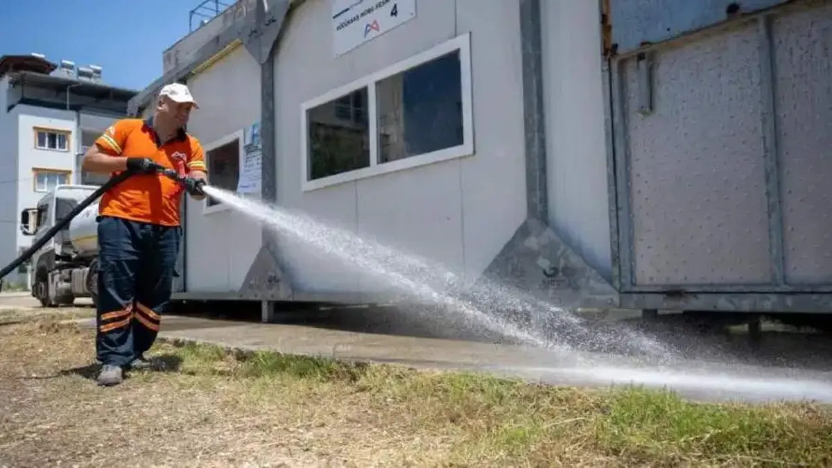 Mersin'de kurban kesim yerlerinde kapsamlı temizlik