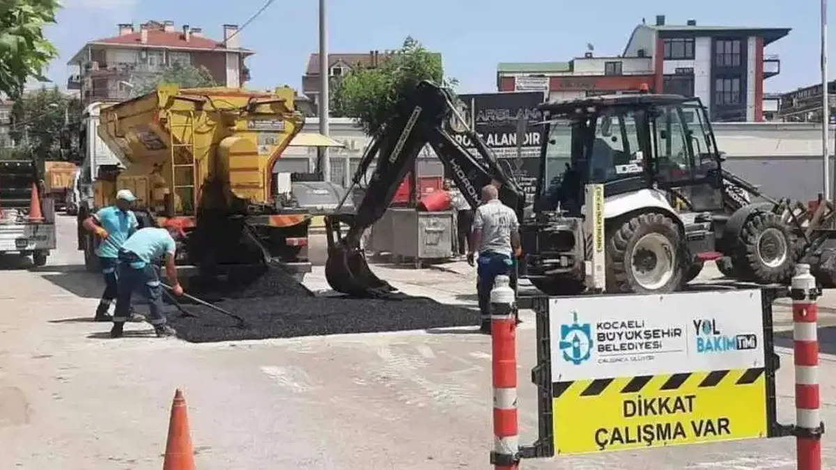 Kocaeli Büyükşehir ile yollar 7/24 güvende