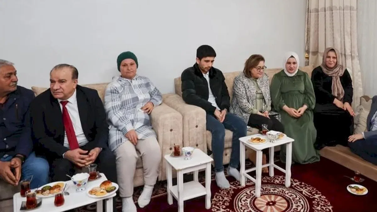 Gaziantep'te 'Bir Umut Bir Can' ziyareti