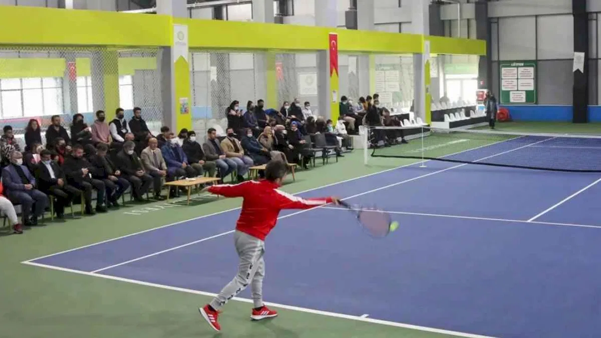 Konya Meram'da 5. kort tenis turnuvası başlıyor!