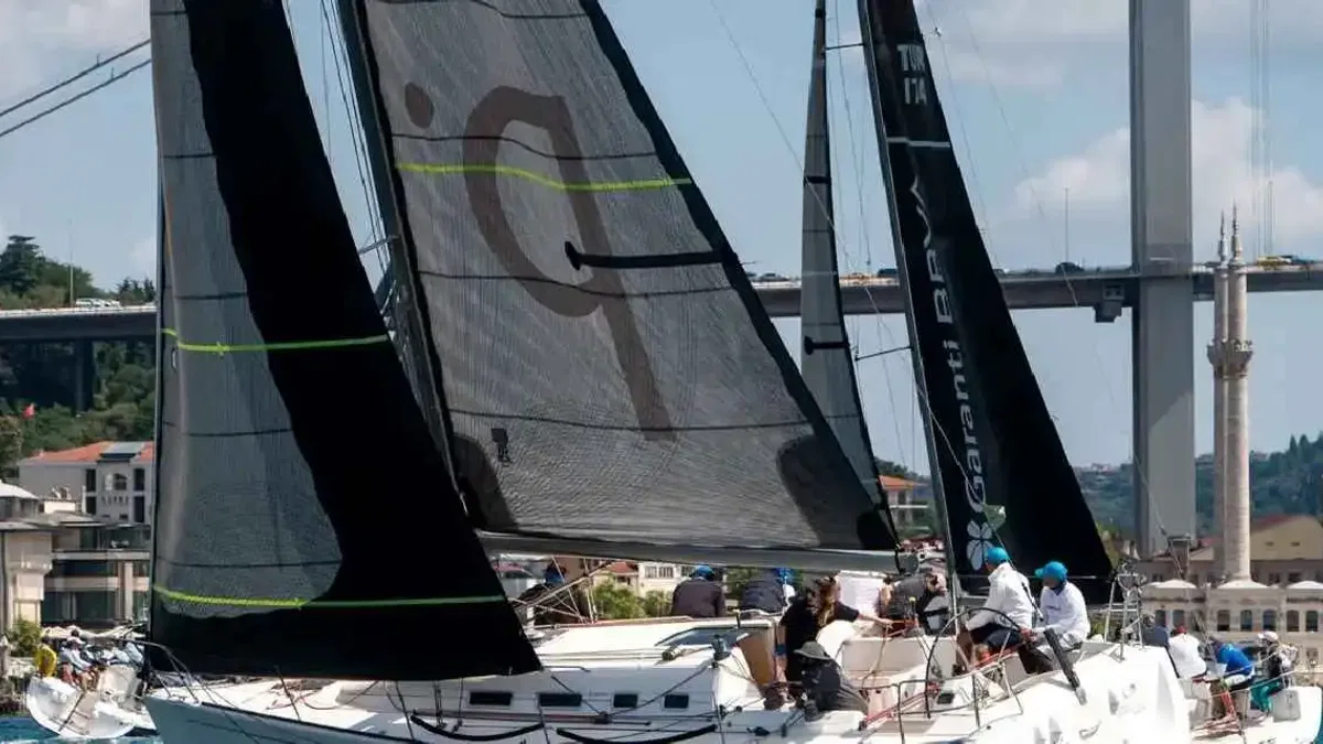 Olympos Regatta’nın şampiyonları ödüllerine kavuştu