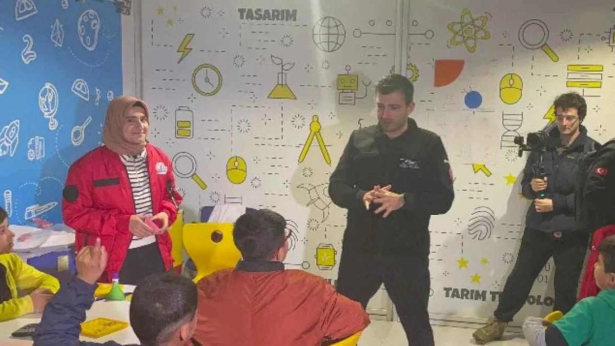 Selçuk Bayraktar: Teknofest kuşağına yetişen gençlerimiz var