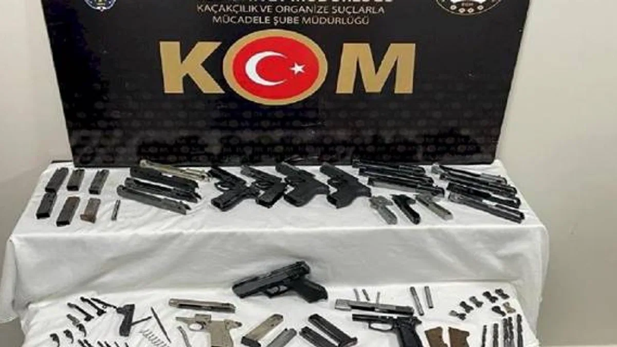 Düzce'de silah imal ve ticareti yapan 2 şüpheli yakalandı
