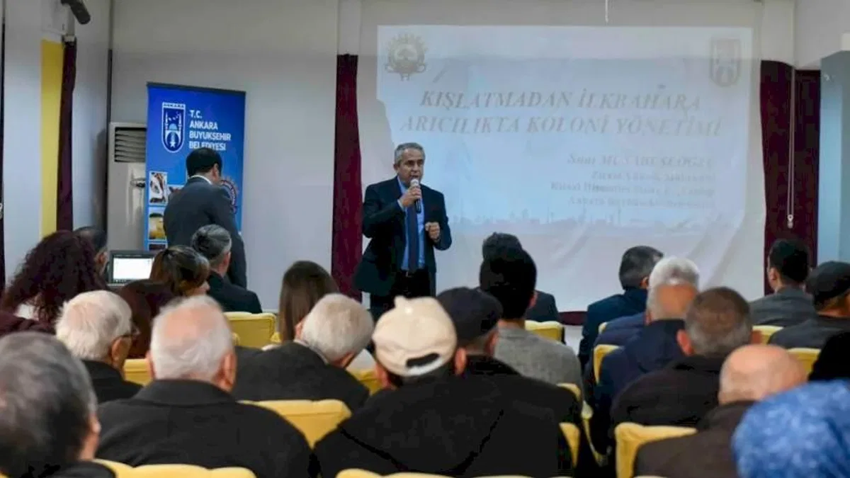 Ankara Büyükşehir’den 'Arıcılara Koloni Yönetimi' eğitimi