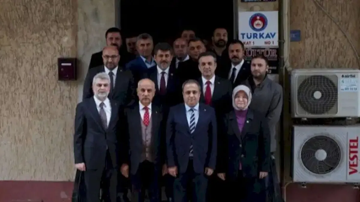 Başkan Adayı Görgel'den ilk resmi ziyaret MHP'ye